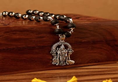 Karungali Silver Cap